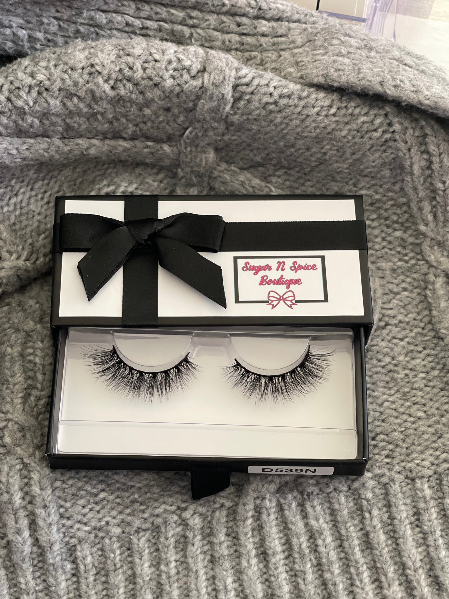 False Eyelashes