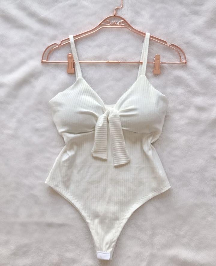 Bodysuit knot